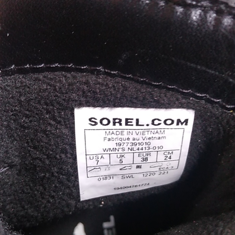 Sorel Lennox Lace Cozy Waterproof Booties - Picture 12 of 14